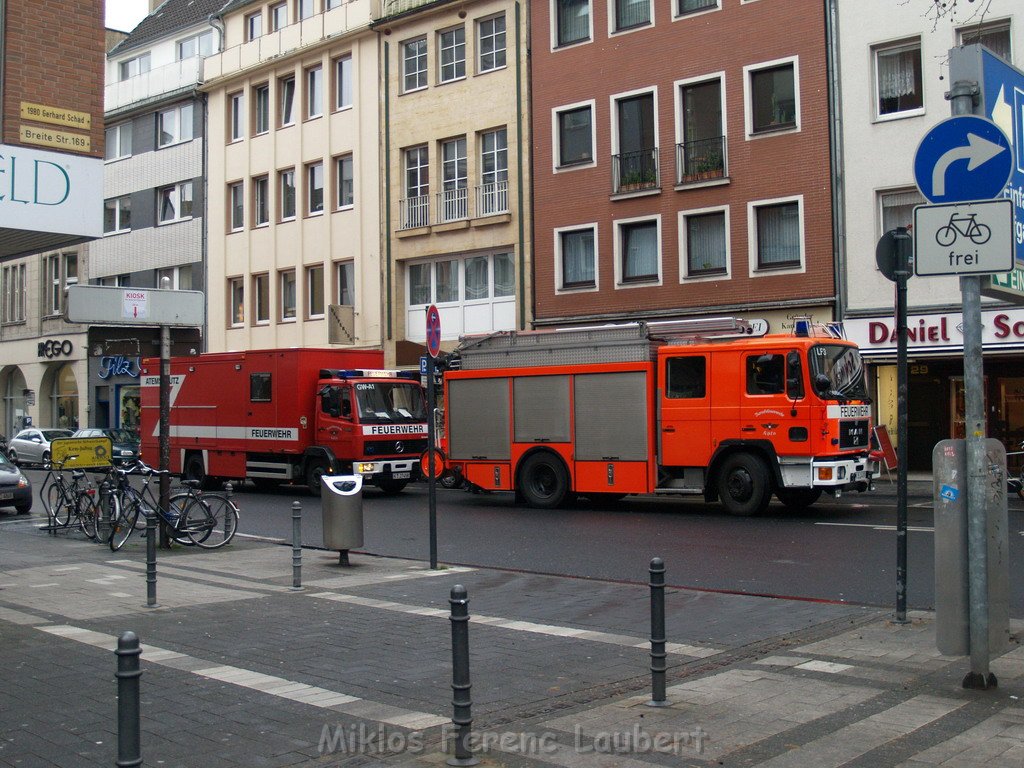 Brand Koeln Mitte Ehrenstr 028.JPG